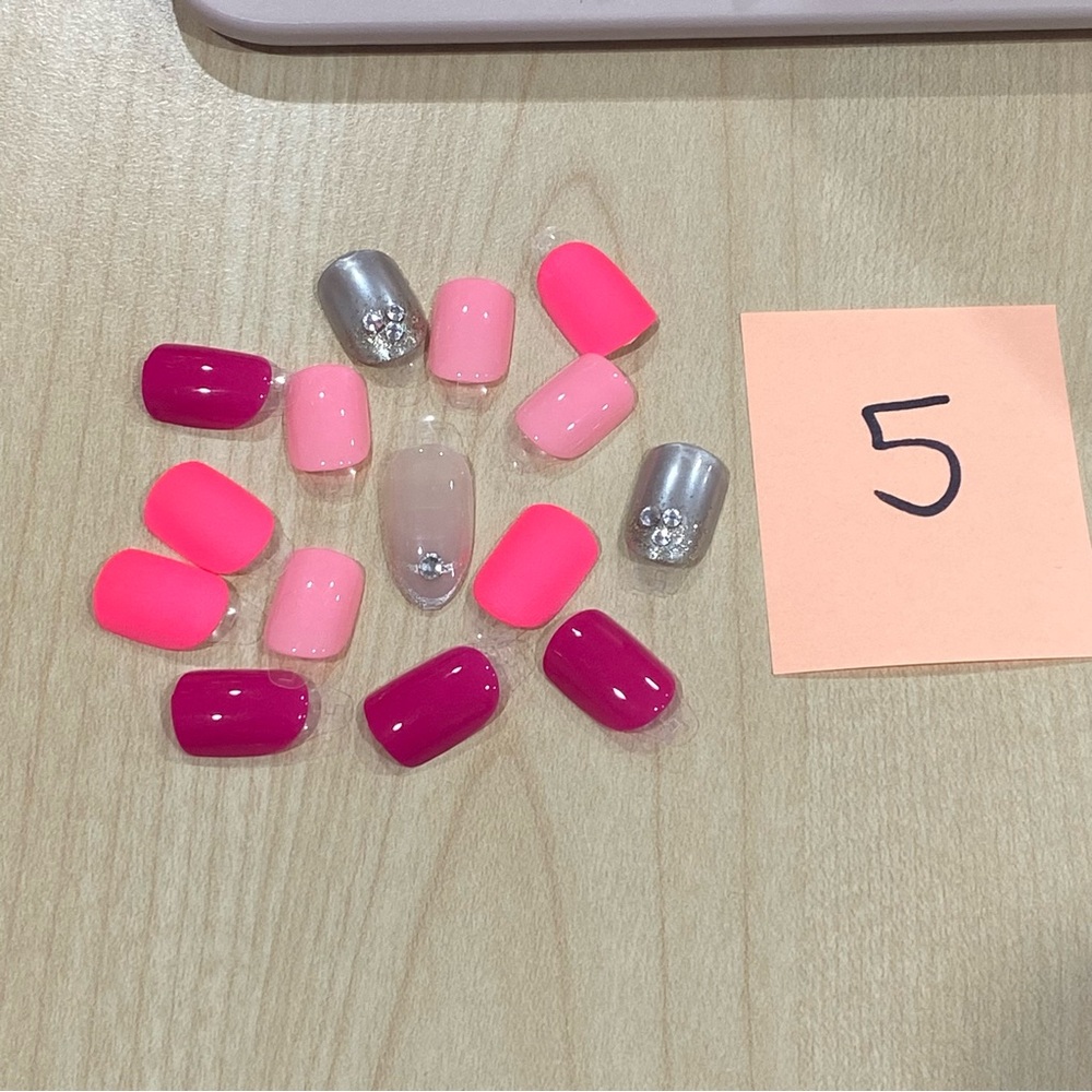 Press-on Nails Impress Leftovers Accent Nails - Picture 12 of 13